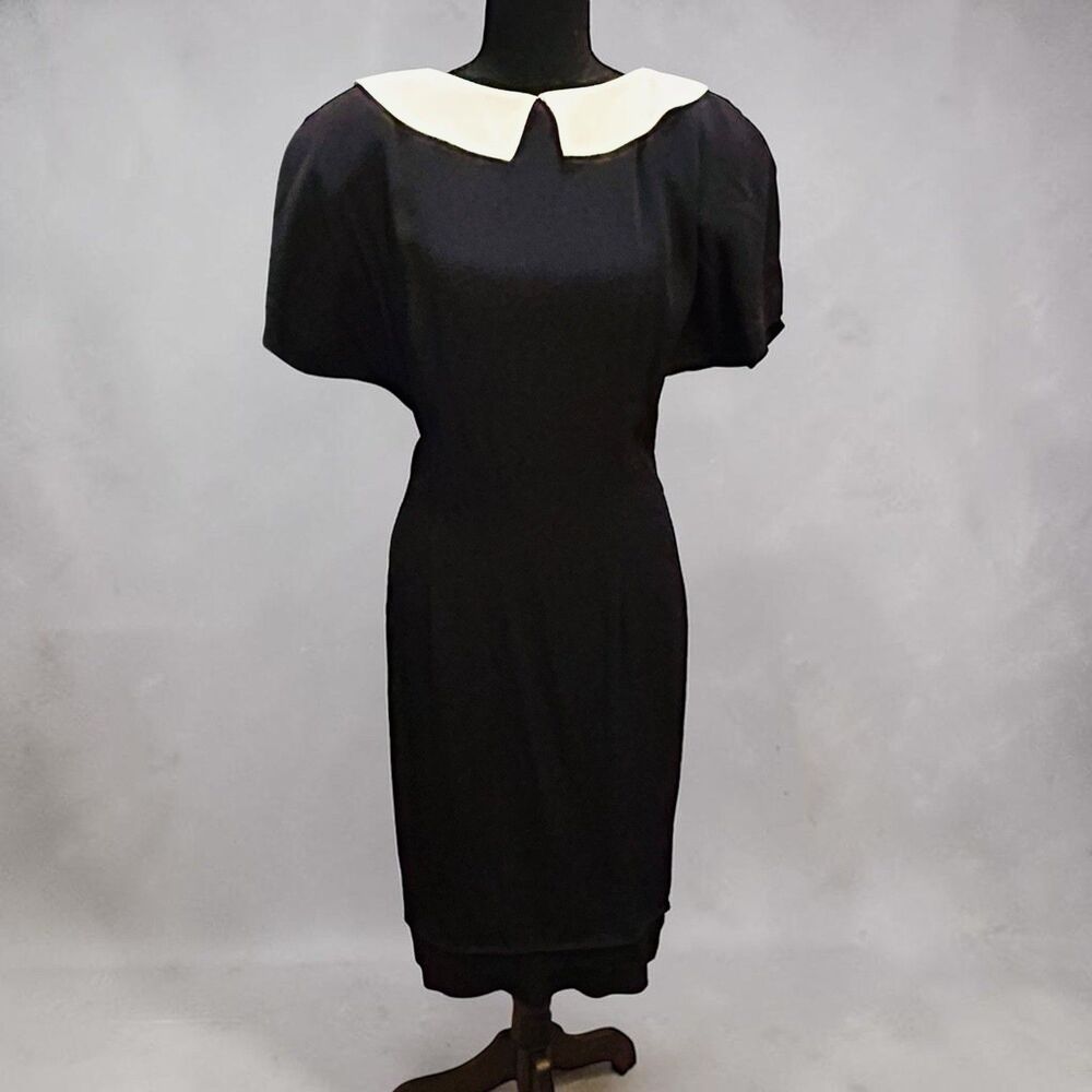 Vintage 1980s Dress Black White Peter Pan Collar Open Back Cassidy Size 6